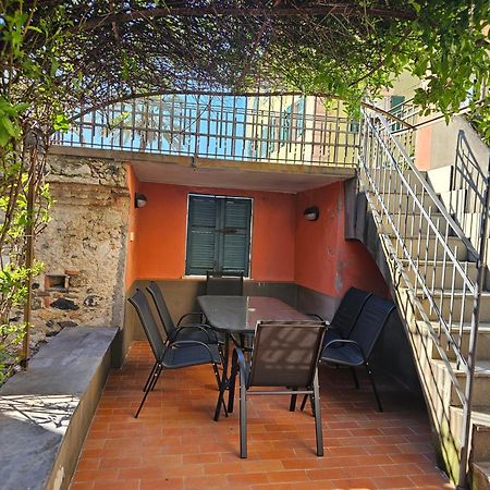 Casa Atena, Spaziosa, Romantica Con Idromassaggio Privato Varazze Exterior foto